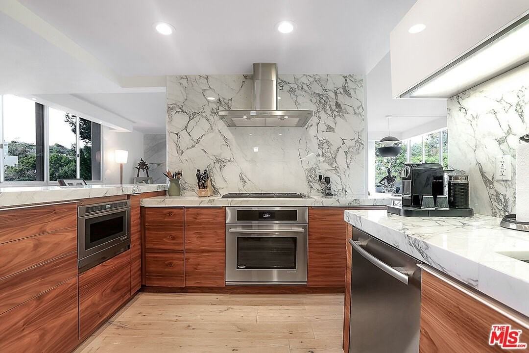 17352 West Sunset Boulevard #301 - Photo 3 of 25