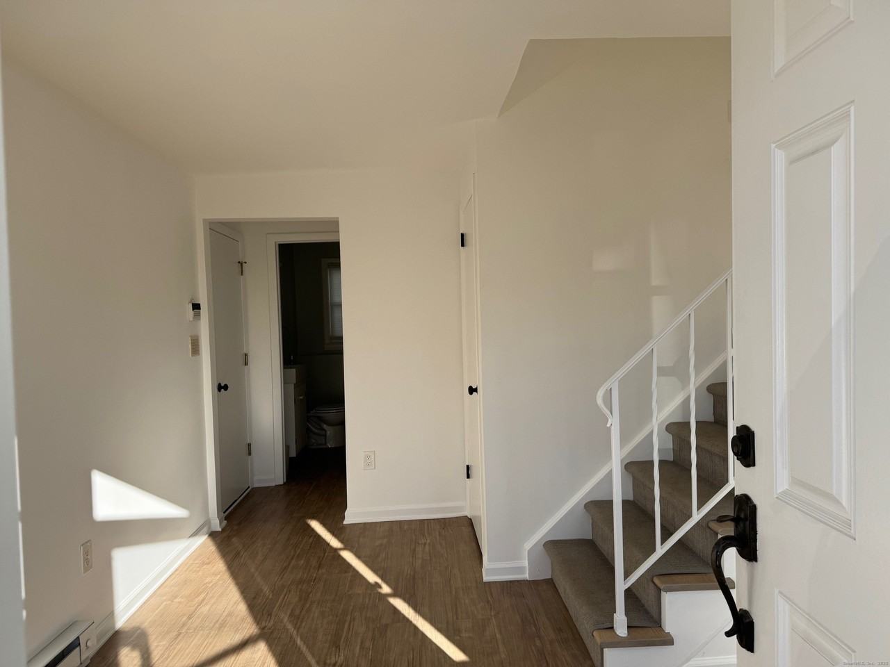 15 Sunwich Road - Photo 4 of 33