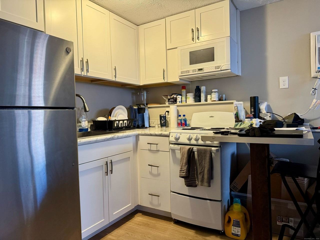 70 Lawrence St - Photo 5 of 9