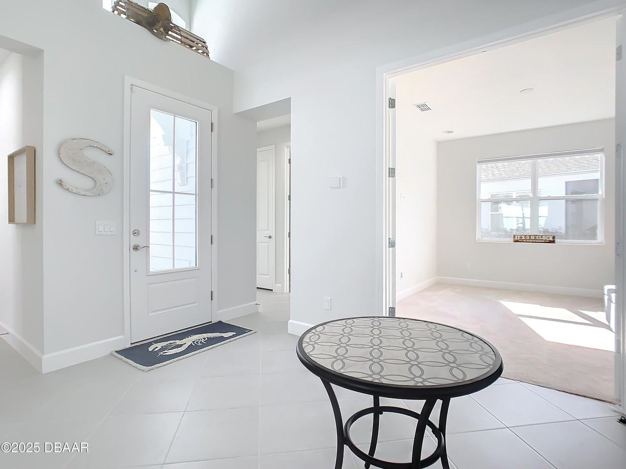 205 Cheeseburger Dr - Photo 6 of 50