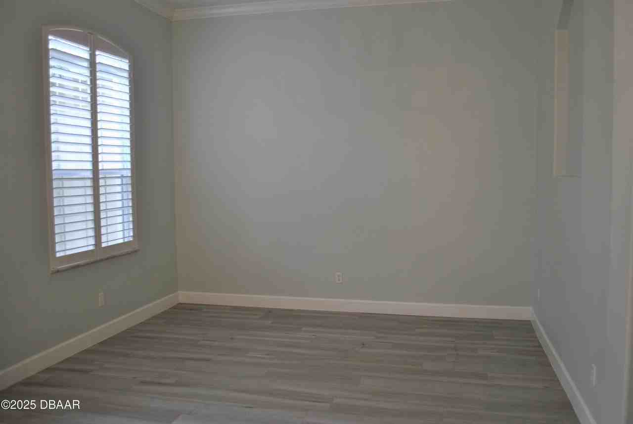 128 Centennial Park Dr - Photo 7 of 50