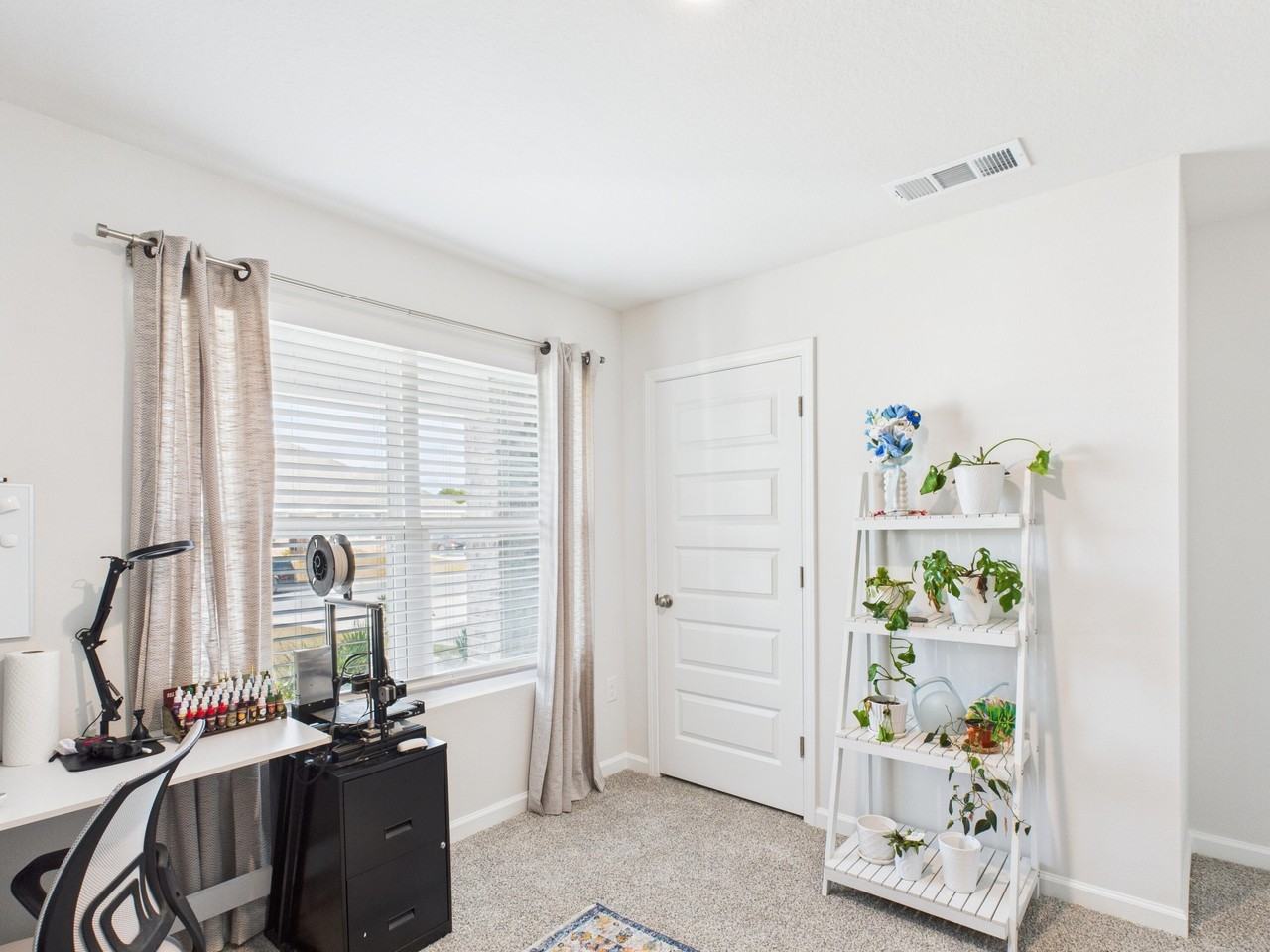 8775 Clearbrook Dr - Photo 7 of 40