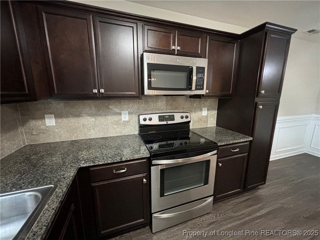 2522 Gardner Park Dr - Photo 5 of 23