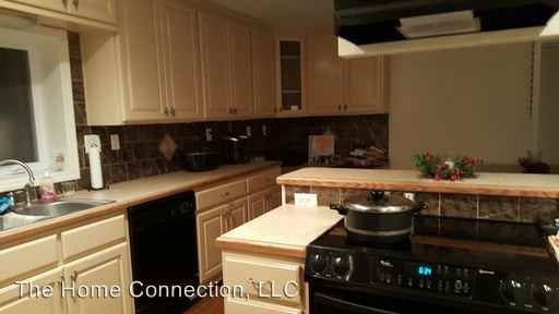 7410 SW King Rd - Photo 2 of 5