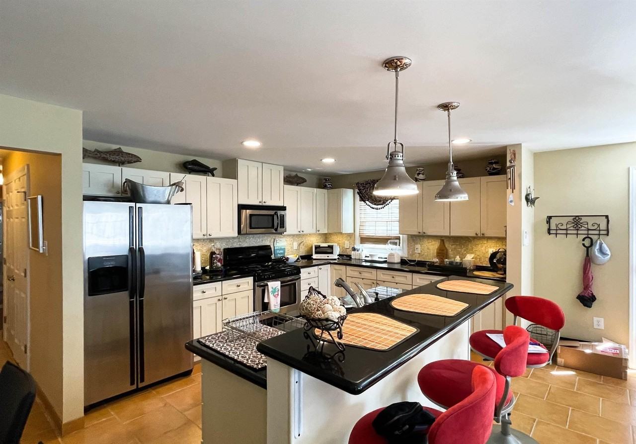 111 N Washington Ave #B - Photo 6 of 20