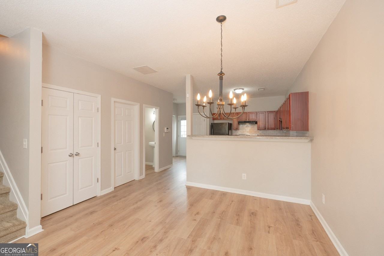 2256 Nicole Drive - Photo 4 of 28