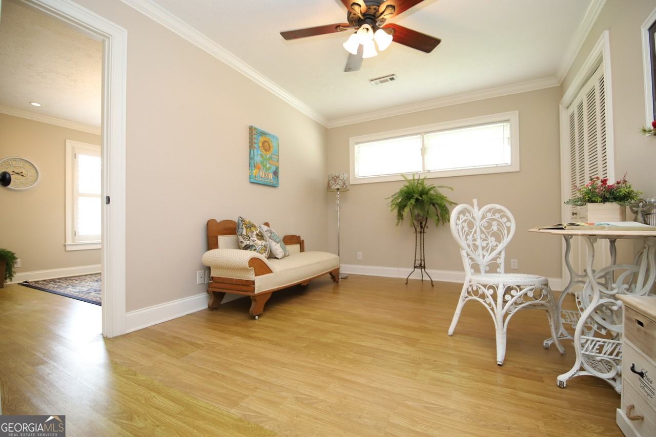 104 Ridgecrest Road - Photo 3 of 17