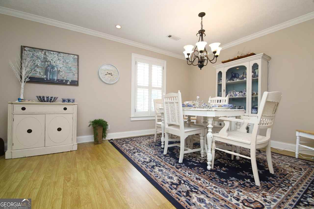 104 Ridgecrest Road - Photo 5 of 17