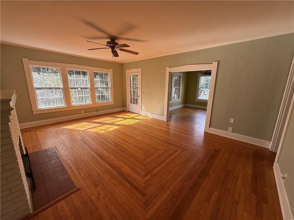 1910 Myrtle Ave #B - Photo 2 of 15