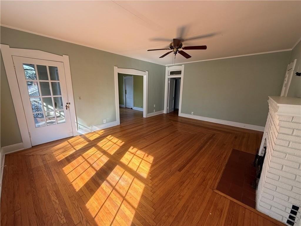 1910 Myrtle Ave #B - Photo 3 of 15