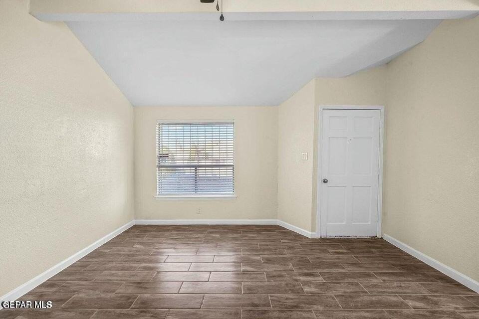 5944 Bridalveil Dr - Photo 3 of 13