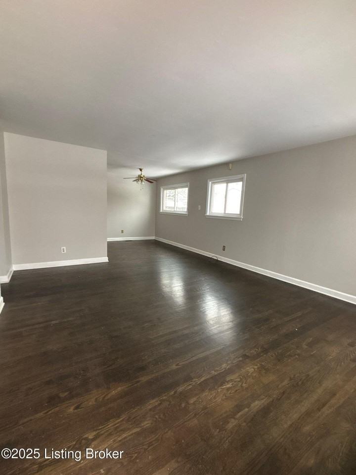 3445 Allison Way - Photo 3 of 27