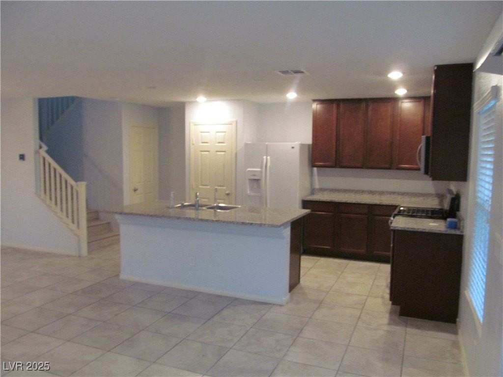 5730 Casa Branca Street - Photo 3 of 28