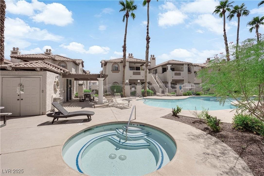 1419 Santa Margarita St #D - Photo 5 of 20