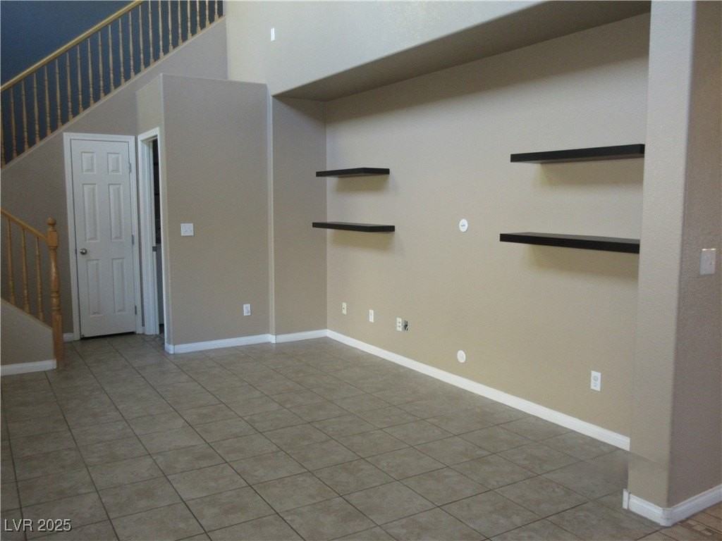 8056 Aztec Basin Ave - Photo 3 of 15