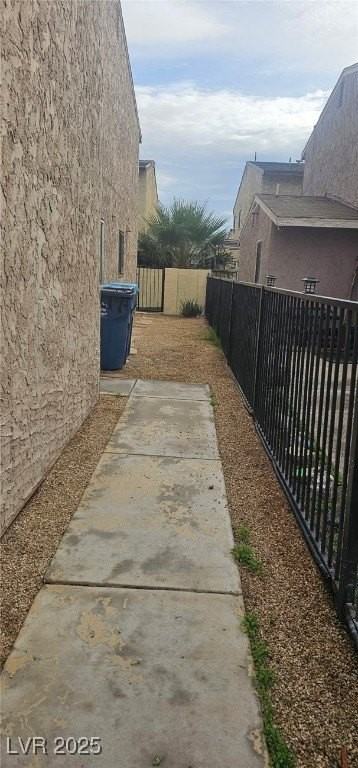 1214 Mews Ln - Photo 3 of 38