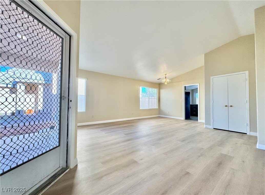 1009 Torington Dr - Photo 2 of 40