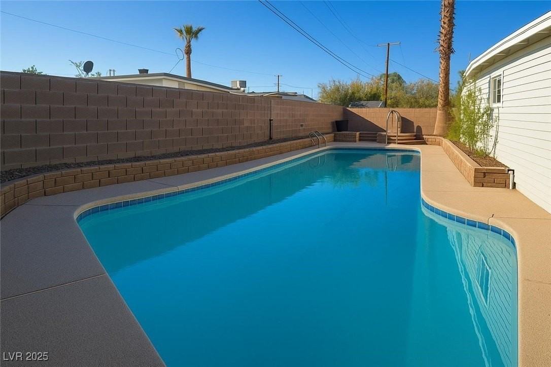 349 Upland Boulevard