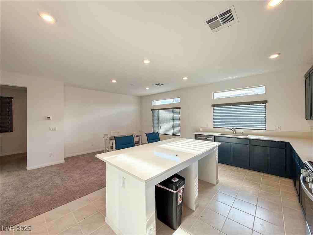 5899 Gossamer Stone Ct - Photo 5 of 32