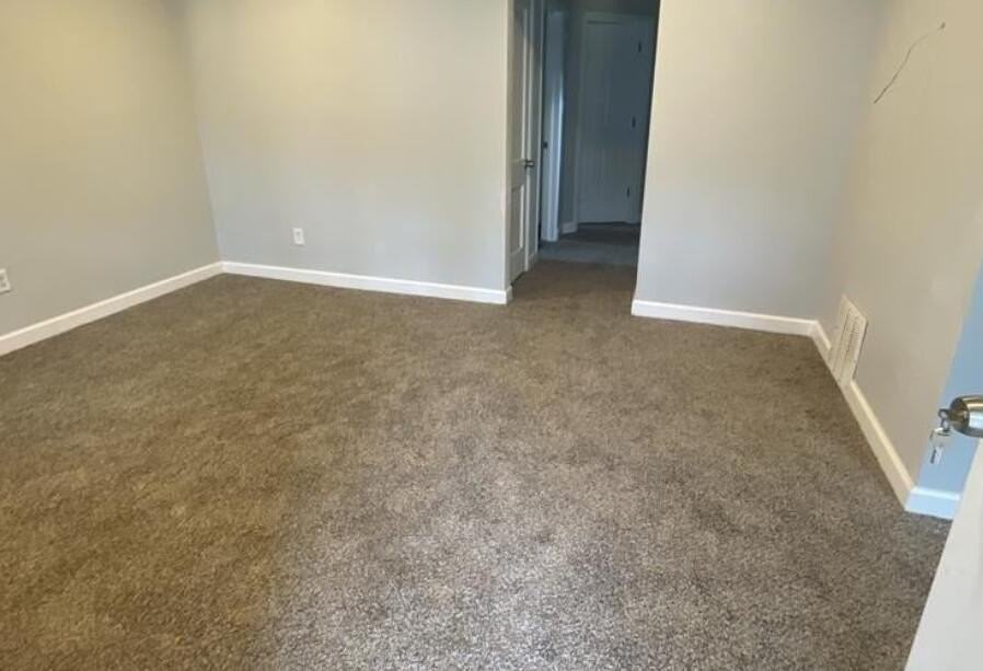 19344 Bradford Street - Photo 5 of 9