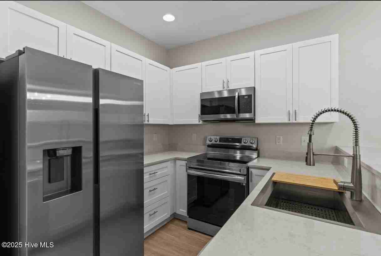 4545 Exuma Ln - Photo 5 of 14