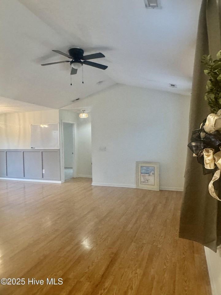 206 Red Carnation Dr - Photo 5 of 29