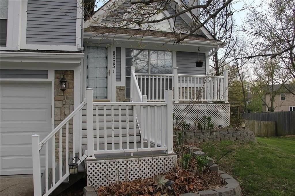 8005 W 149th St - Photo 2 of 16