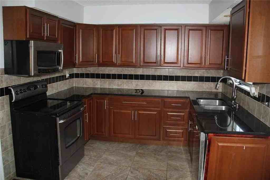 8005 W 149th St - Photo 6 of 16