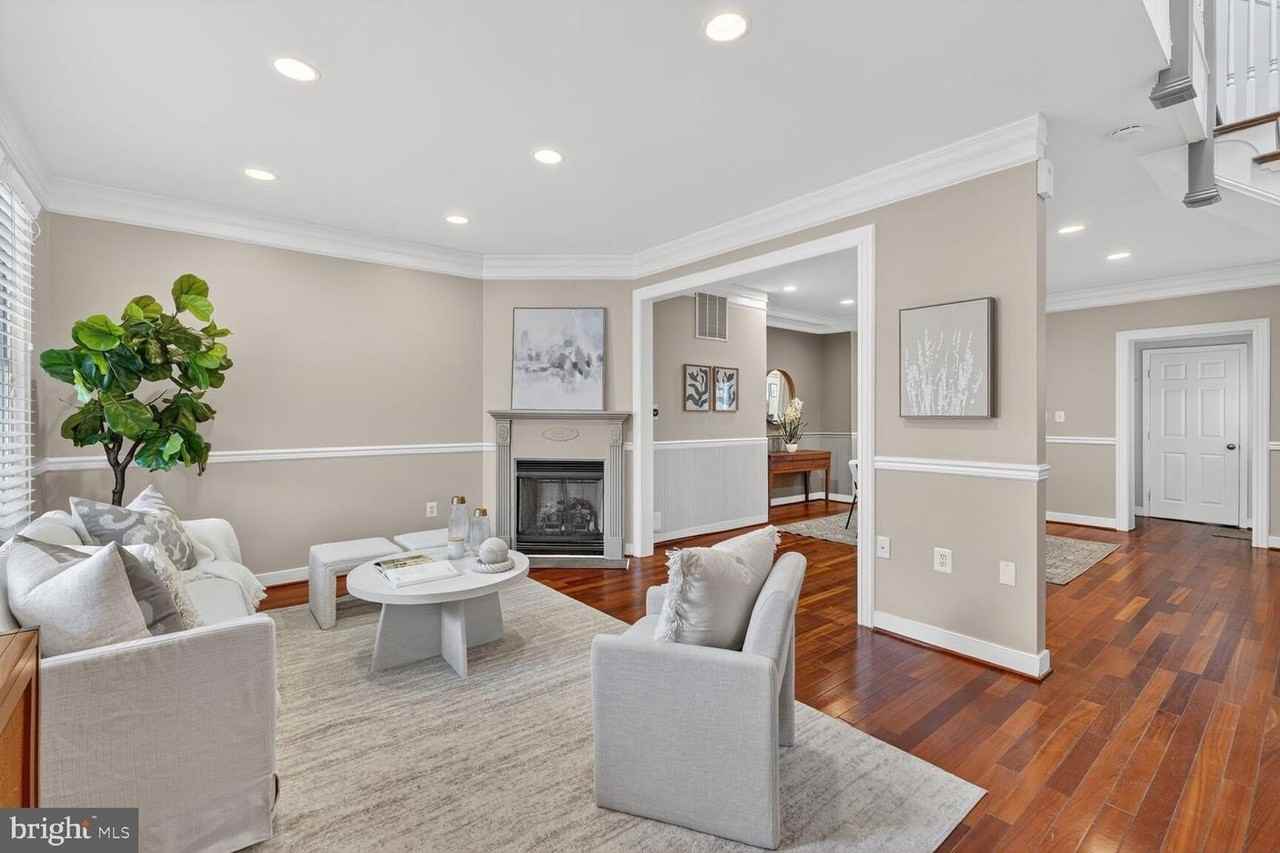 4822 5th St Nw - Photo 5 of 28