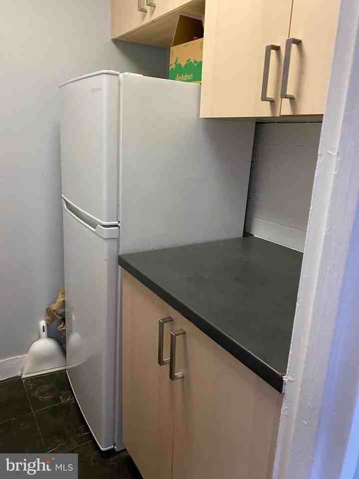 2141 I St Nw - Photo 5 of 18