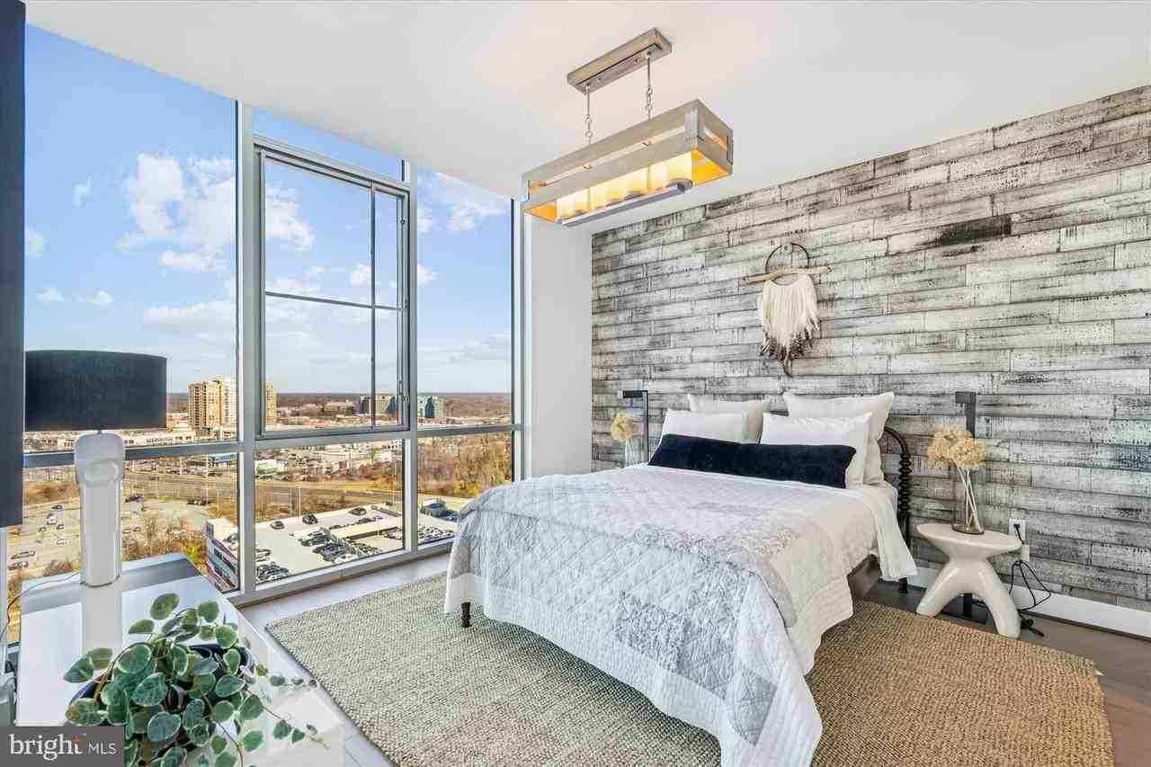 930 Rose Avenue - Photo 7 of 50