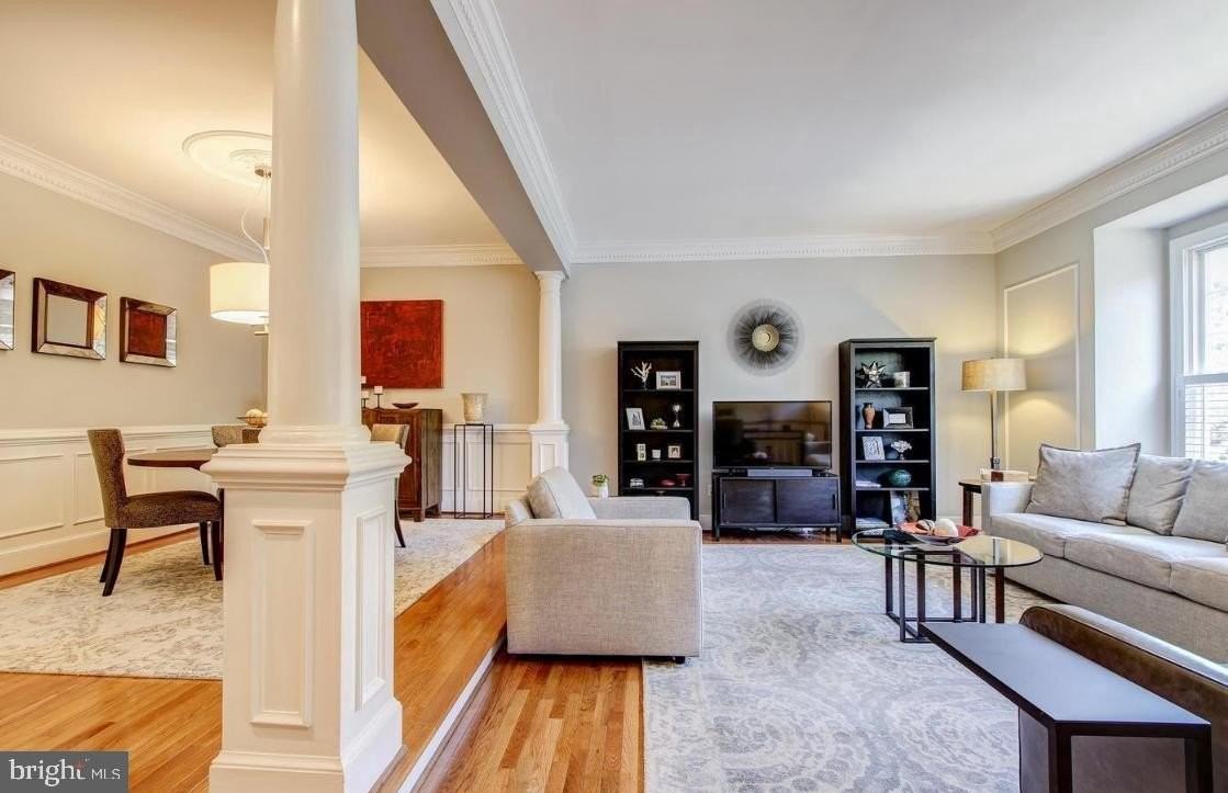 9936 Foxborough Cir - Photo 5 of 18