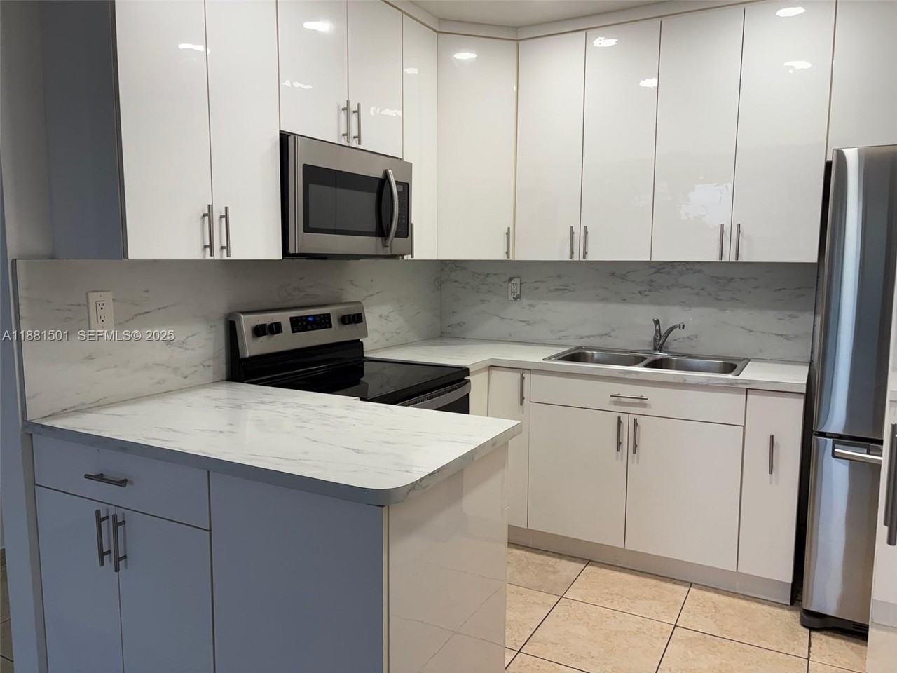 3551 Sw 9th Ter #411 - Photo 4 of 12