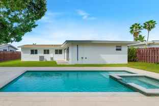 1520 Northeast 14th Terrace - Photo 1 of 1