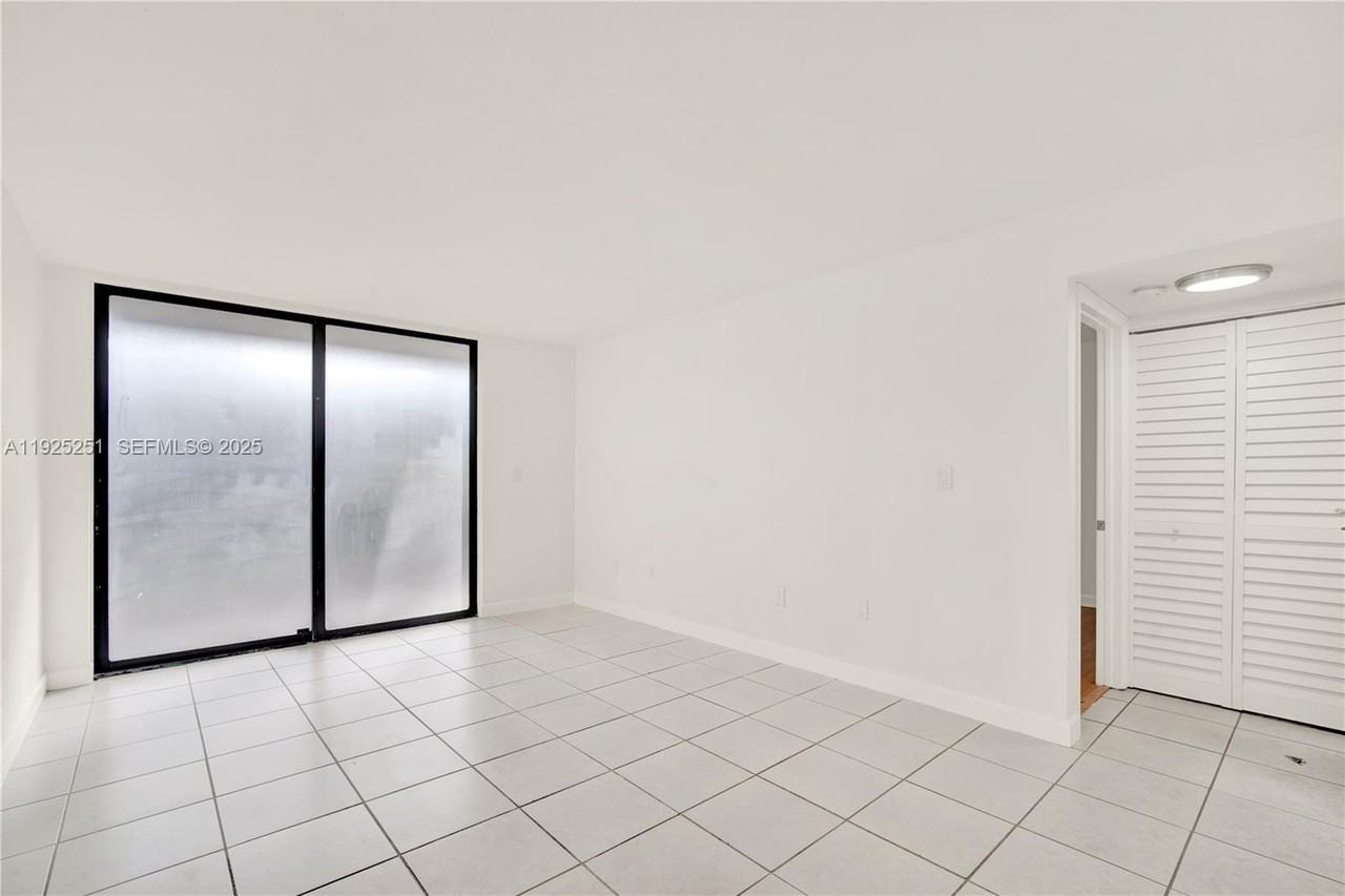 3620 Sw 114th Ave #2-104 - Photo 5 of 25