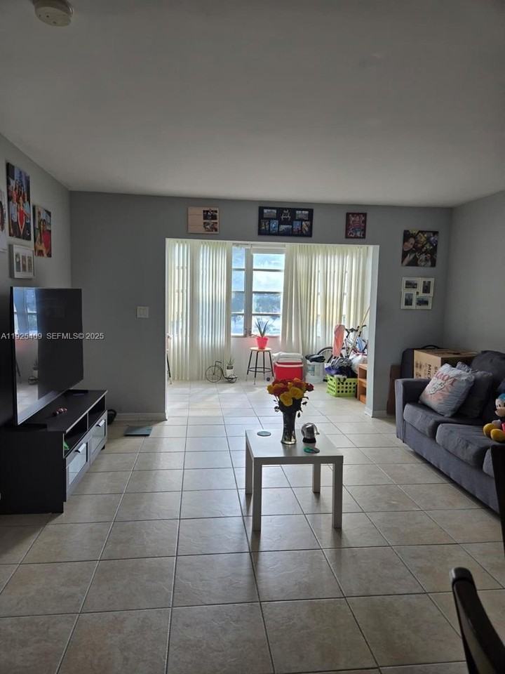 7837 Golf Circle Dr #310 - Photo 7 of 8