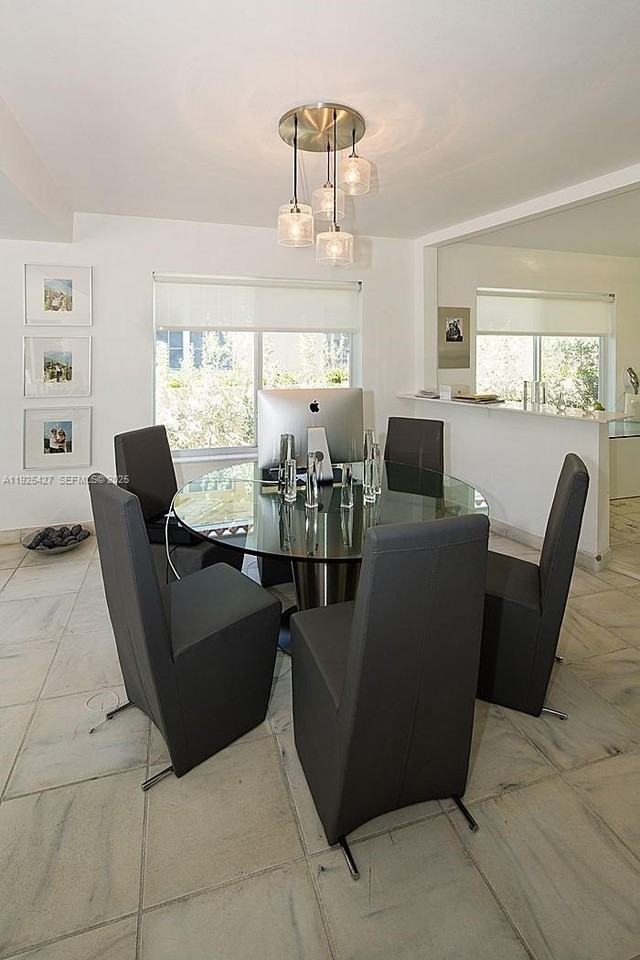 5570 Lagorce Dr - Photo 4 of 12