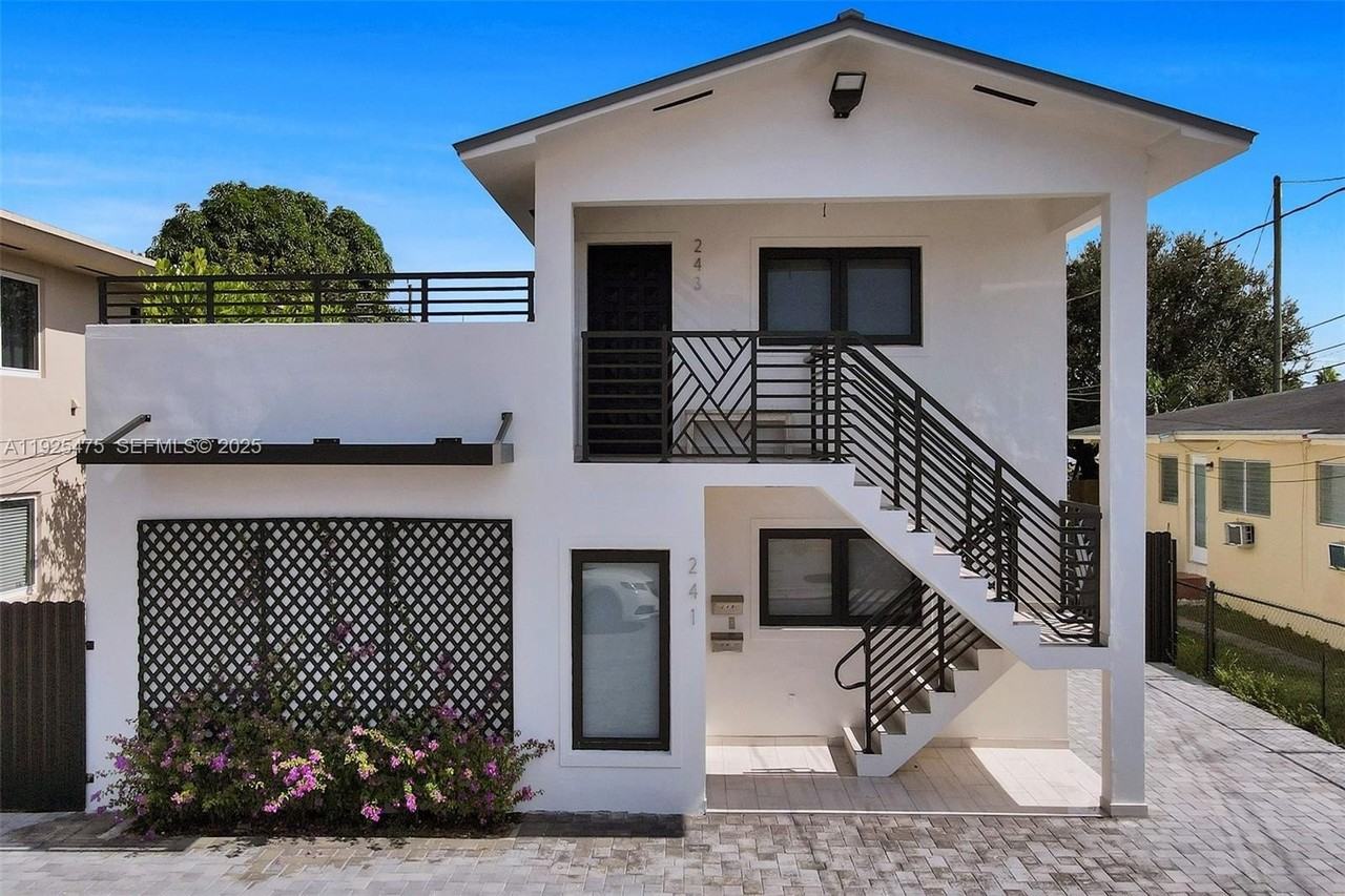 243 Northwest 57th Avenue #B