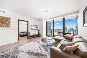 featured image of 1000 Brickell Plaza #2111