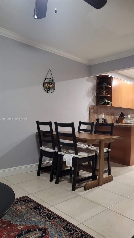 420 56th St #422 - Photo 7 of 12