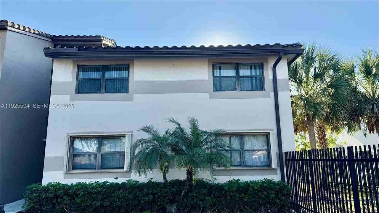 9788 Nob Hill Ct #9788 - Photo 7 of 17