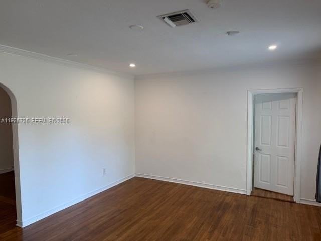 7550 Sw 67th Ave - Photo 4 of 13