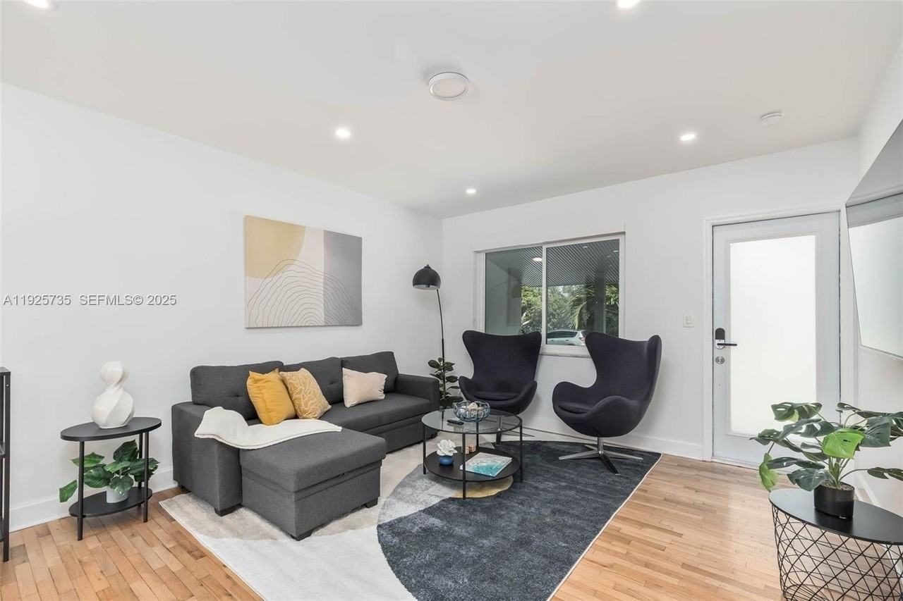 260 Northeast 46th Street #NA - Photo 7 of 36