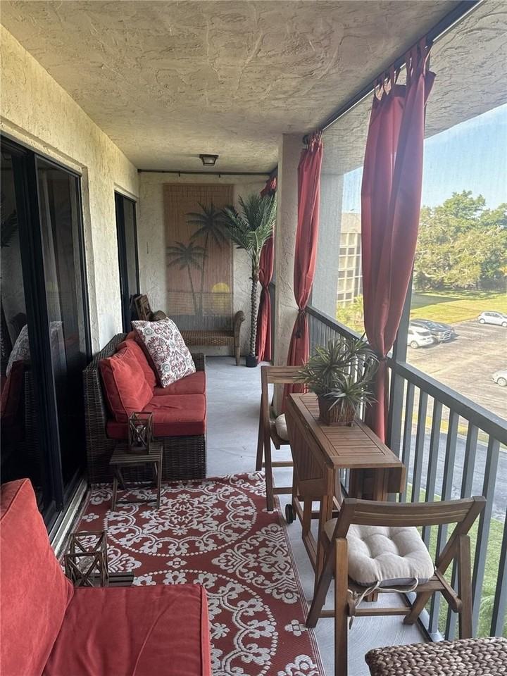 6116 43rd St W #401D - Photo 7 of 15