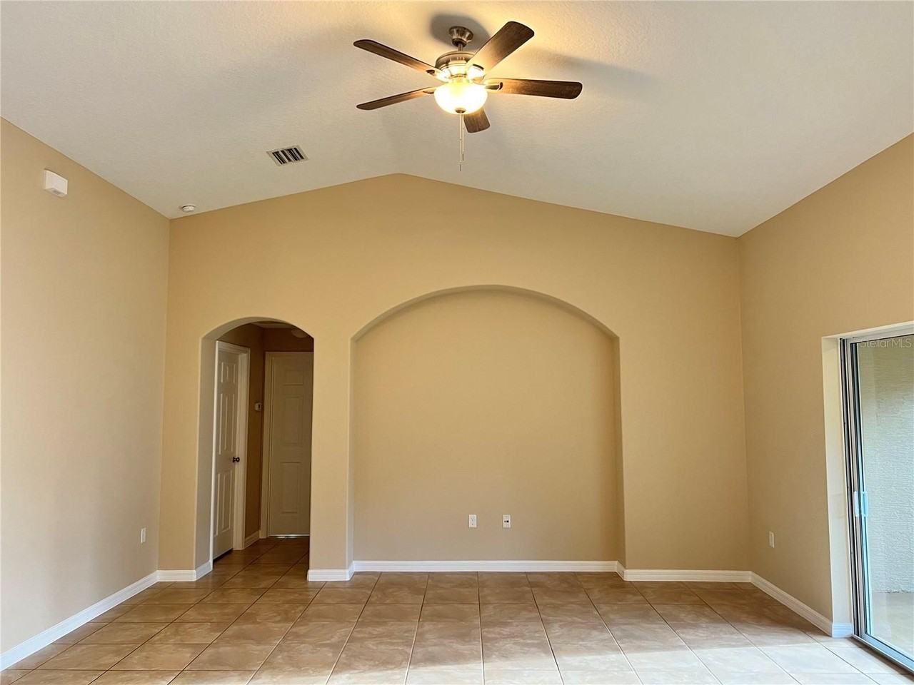 6 Barbera Ln - Photo 6 of 46