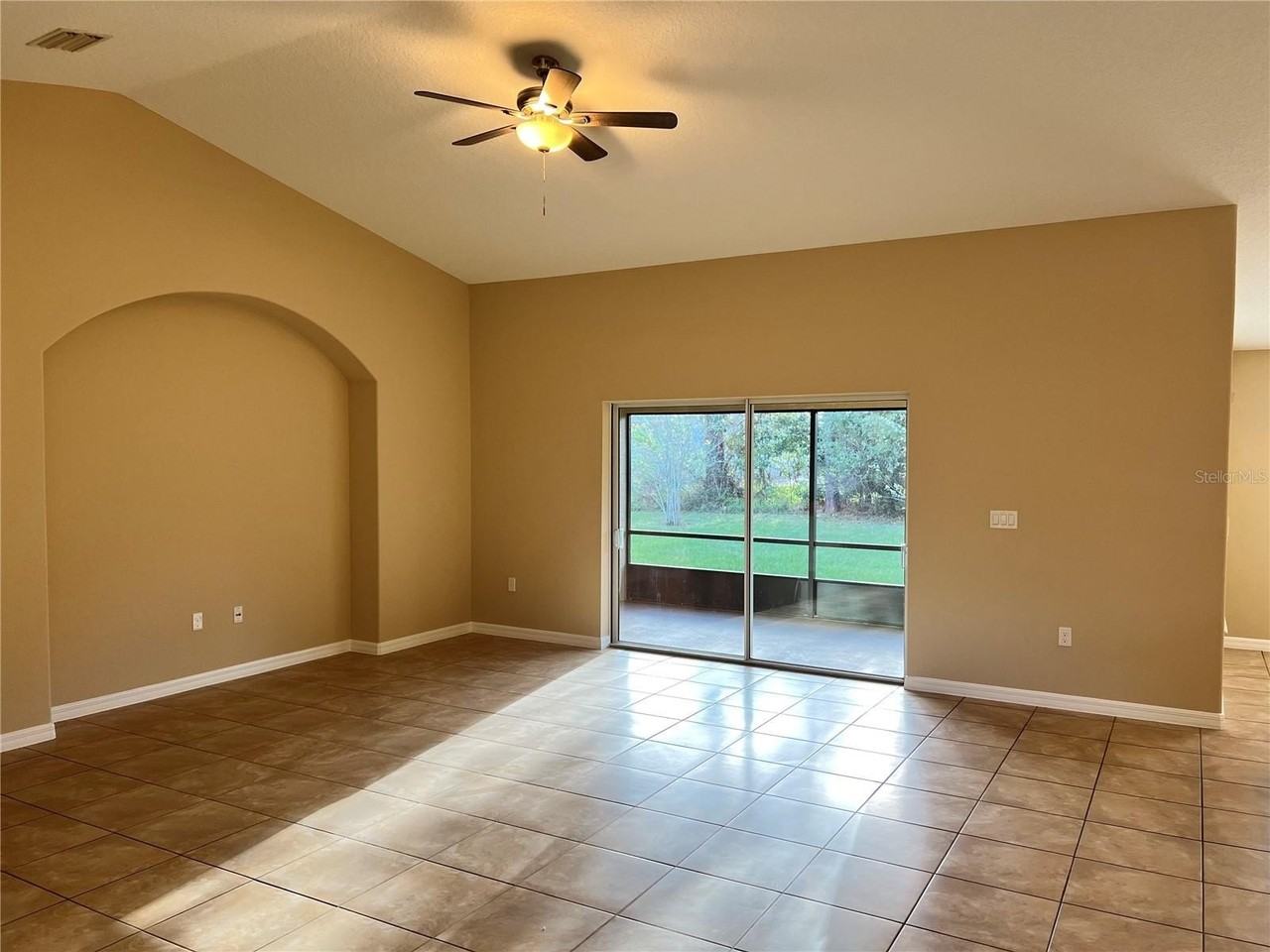 6 Barbera Ln - Photo 7 of 46