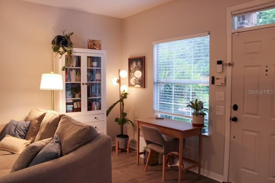 533 Nw 50th Blvd - Photo 4 of 19