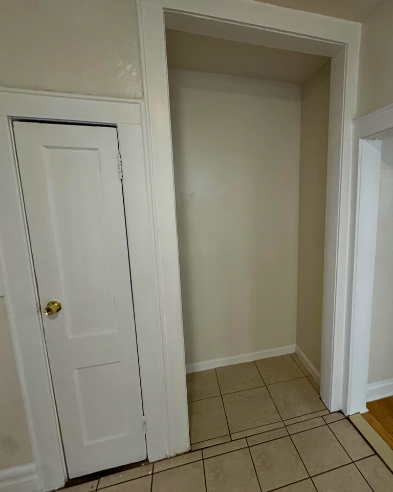 291 S 19th St #1L - Photo 7 of 7