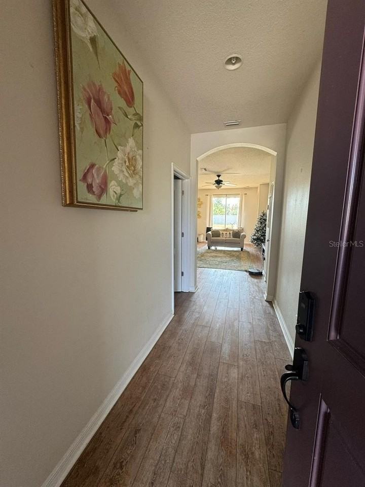 2515 Torrens Dr - Photo 2 of 20