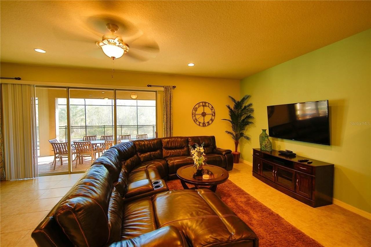 8809 Rhodes St - Photo 2 of 49